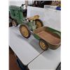 Image 12 : ERTL John Deere 20 Pedal Tractor and Trailer, Pickup Only
