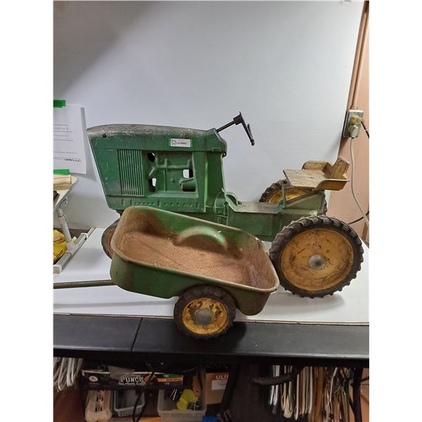 ERTL John Deere 20 Pedal Tractor and Trailer, Pickup Only