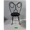 Image 7 : (2) Kid's Ice Cream Parlour Chairs, Pickup Only
