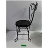 Image 8 : (2) Kid's Ice Cream Parlour Chairs, Pickup Only