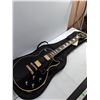 Image 3 : Late 1970's Aspen Les Paul Custom Copy Made in Japan-Set Neck and Dimarzio Pickups with Soft Case