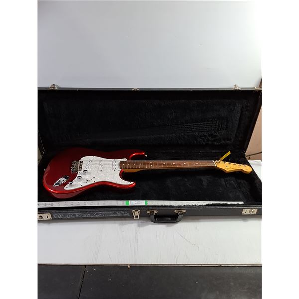 1997-98 Fender Stratocaster Made in Japan w/Seymour Duncan-Everything Pickups with Hard Case