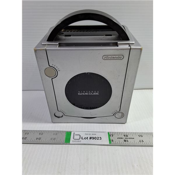 (1) Nintendo Game Cube