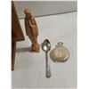 Image 7 : Antique Catholic Last Rites Shadow Box/Home Altar Shrine with Accessories-13"x23"