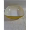 Image 5 : (2) Vintage Pyrex Bowls-some wear