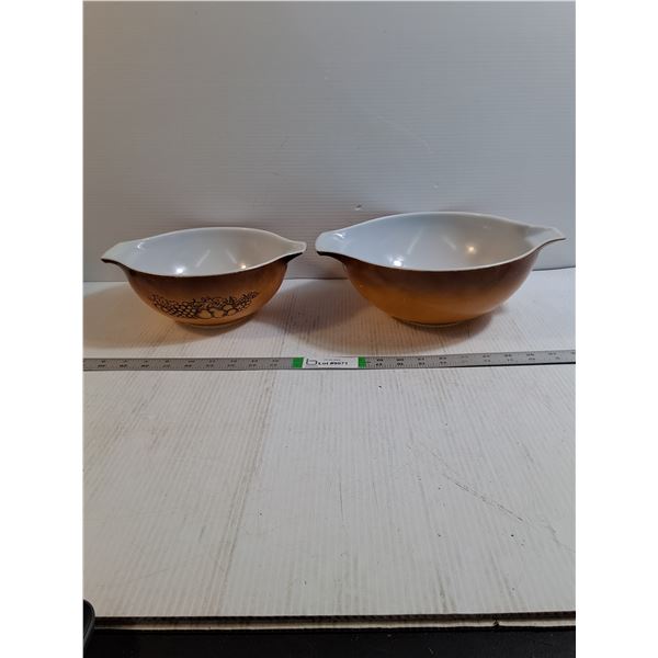 (2)  Pyrex Old Orchard Cinderella Bowls-has some wear