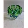 Image 4 : MCM Art Glass Vase in Vibrant Green and Blue