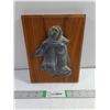 Image 1 : Vintage Inuit 3 Dimensional Soapstone Relief Sculpture