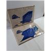 Image 3 : (2) Sets of Vintage Woven Textile Placemats and Matching Blue Napkins Featuring Indigenous Art