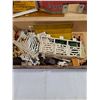 Image 4 : Vintage 1950's Louis Marx&Co. "Roy Rogers Rodeo Ranch" Boxed Playset