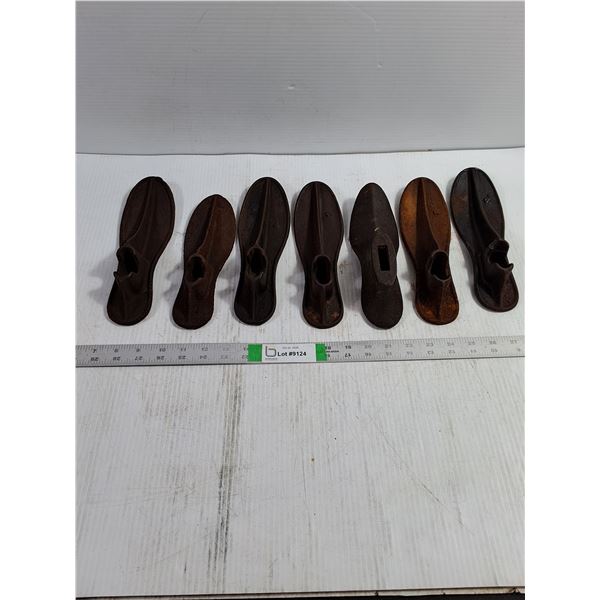 (7) Vintage Cast Iron Cobbler Shoe Molds