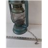 Image 4 : Beacon Blue Kerosene Lamp