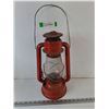 Image 1 : WFS Crescent Red Kerosene Lamp