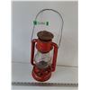 Image 3 : WFS Crescent Red Kerosene Lamp