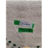 Image 2 : Vintage Chenille Bed Spread 74 1/4" x 90"