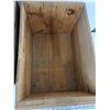 Image 5 : *(2) Wooden Crates, Cranberries, Bell's Dairy As-Is No Shipping,  14"x14"x11" & 11"x17"x10"