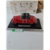 Image 2 : Signature Series 195 Mercedes-Benz 170S Cabriolet 1:18 Scale Model In Box As-Is