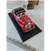 Image 4 : Signature Series 195 Mercedes-Benz 170S Cabriolet 1:18 Scale Model In Box As-Is