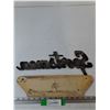 Image 4 : (2) Signs- Vanguard Trailers and Sportsman