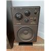 Image 2 : *Vintage Telefunken Hifi Stereo Rack System (Speakers:14"x11"x27", Stereo:20"x18"x42" ( cannot ship)
