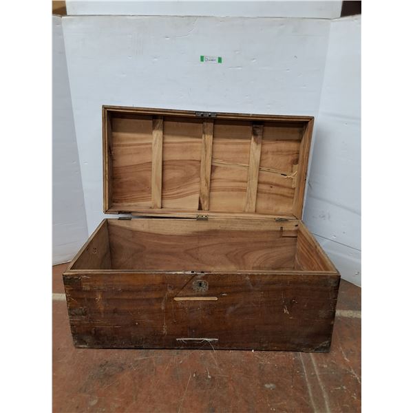 *Vintage Wooden Chest 38 x19.5 x18  (cannot ship)