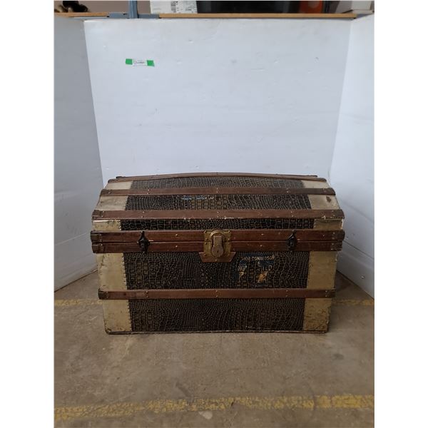 *Antique Dome-Top Steamer Trunk 21 x36 x24  (cannot ship)