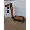 Image 2 : *T.Eaton Company Platform Scale 36"x22"X33"(cannot ship)