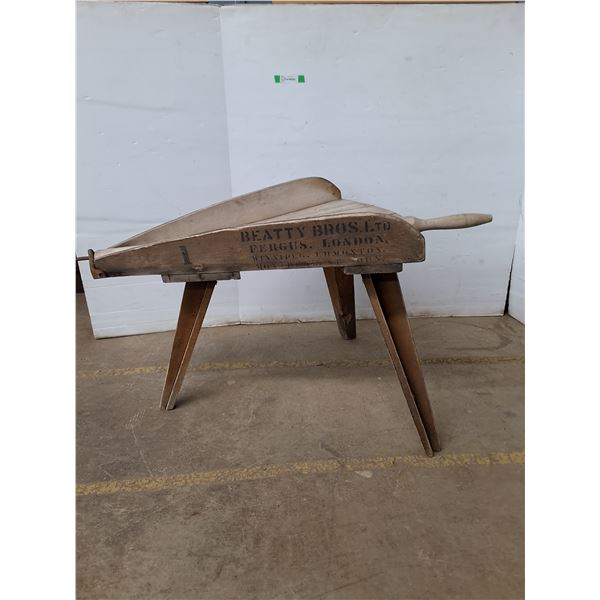 *Antique Beatty Bros. Ltd. Lever Butter Worker 36 32 x26  (cannot ship)
