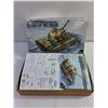 Image 2 : 1:35 39-45 Series Battle of the Bulge-King Tiger Henschel Turret (NIB) Model Kit