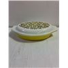 Image 2 : Vintage Pyrex Verde Divided Caserole Dish with Olive Green Floral Pattern on Lid/Chartreuse Base