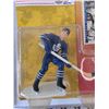 Image 4 : Starting Lineup 1994 Edition Doug Gilmore Figure Sealed and NHL Commemorative Stamp Collection