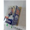 Image 2 : McFarlane Sportspicks Oilers HL Legends Wayne Gretzky Figure NIB Sealed Crack On Package Top