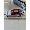 Image 5 : Nascar David Reutimann 99 1:24 Scale Aaron's 2007 Camry Stock Car NIB