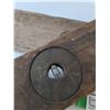 Image 5 : (2) Wooden Level Boards As-Is