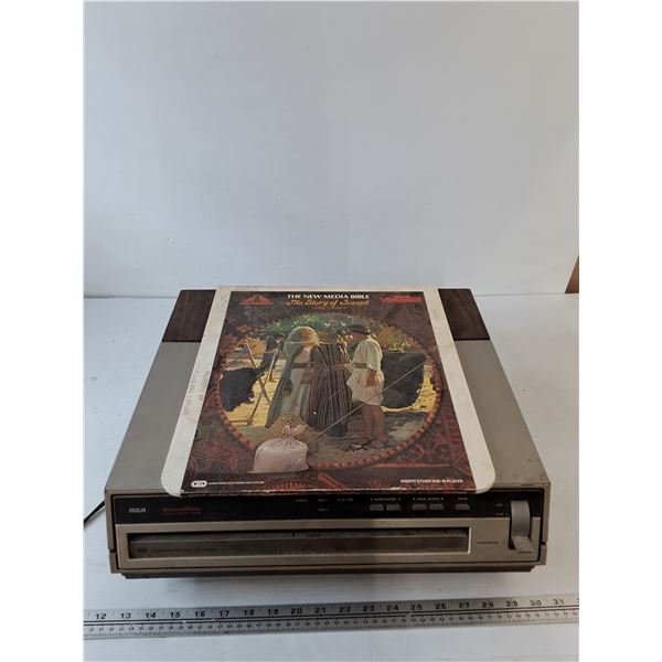 RCA SelectaVision Stereo VideoDisc Player Powers On As-Is and (1) VideoDisc