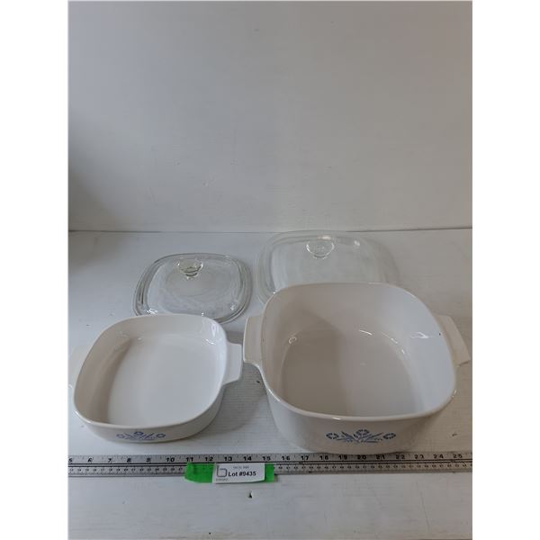 (2) Corning Ware Casserole Dishes with (2) Pyrex Lids