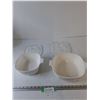 Image 1 : (2) Corning Ware Casserole Dishes with (2) Pyrex Lids