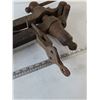Image 5 : Blacksmith Post Leg Vise 4" Jaw Forge Anvil Tool, Pickup Preferred