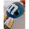 Image 10 : Classic Red M&M and Basketball Blue M&M Dispensers