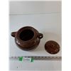 Image 1 : Brown Clay Sunburst Pot