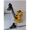 Image 3 : Nylint Jumbo Michigan Shovel Crane Truck with Clam Shell Pressed Steel As-Is