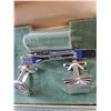 Image 4 : Mappin's Pair of Metal Cufflinks and Tie Clip in Box