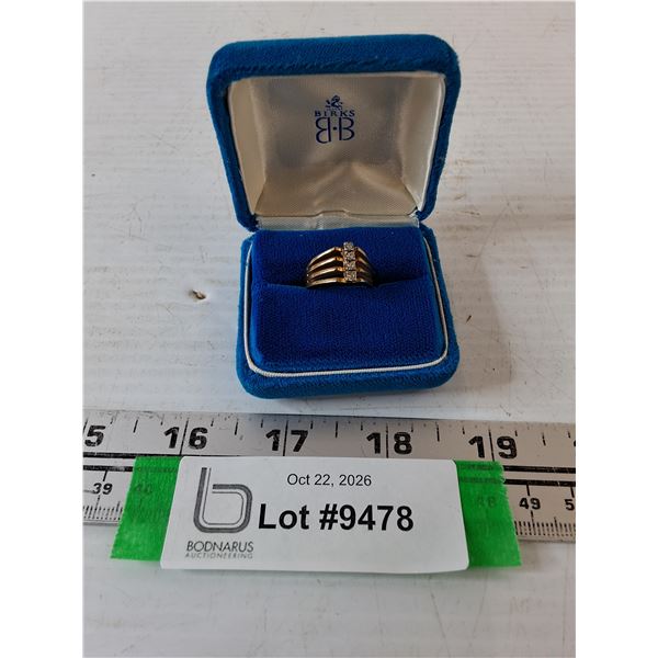 Metal Size 5 Ring in Blue Birks Box