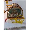 Image 3 : Lobster Trap Lamp Tested Works, PEI Lobster Cage Souvenir, (2) Dried Starfish As-Is, (4) Sand Dollar