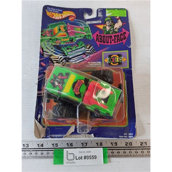 Hot Wheels Motorized About-Face Toy Sealed As-Is