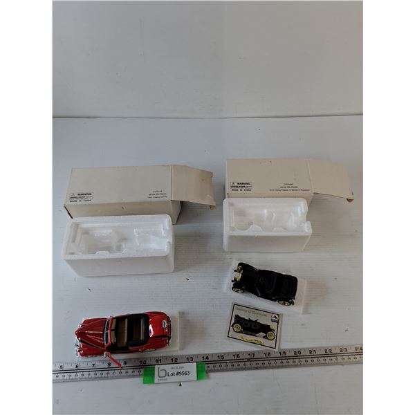 (2) 1:32 Scale Model Cars NIB, 1941 Chevrolet Deluxe and 1911 Chevy Classic 6 Series K Roadster