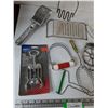 Image 2 : Flint-Wing Corkscrew, Grater, Brother, Nutcracker, Potato Peeler, Assorted Kitchenware
