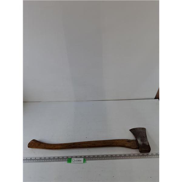 Woodcutting Axe, Pickup Preferred