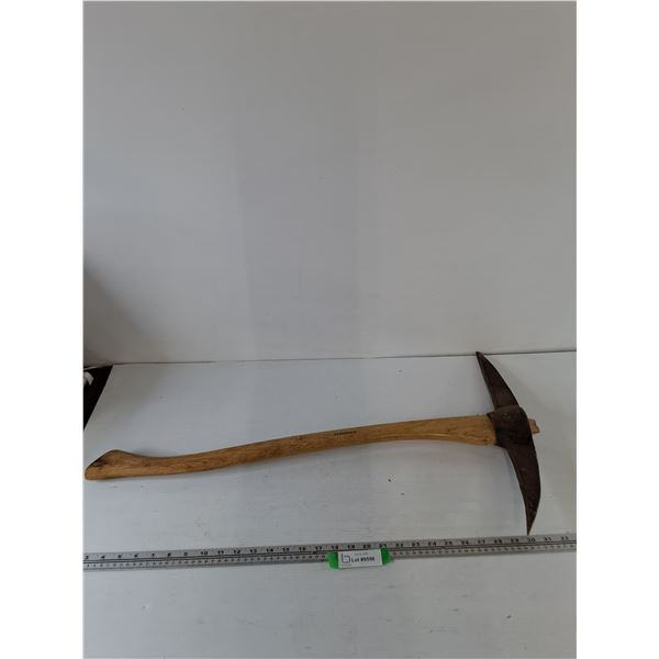 Pickaxe Head on Axe Handle Flimsy, Pickup Only