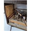 Image 5 : 1940's Westinghouse International Tabletop Tube Radio Tested Works
